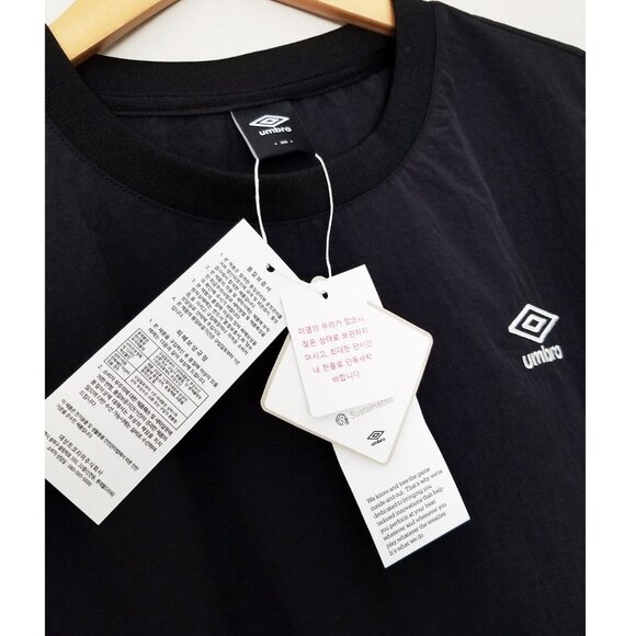 NEW Umbro Men's L Classic Short Sleeve Piste Nylon Top Black Athleisure Sporty - Picture 12 of 16